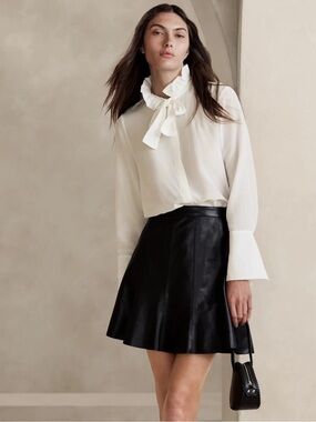 Banana Republic Yadra Silk Blouse ruffle neck machine wash retro tie 755750 XL